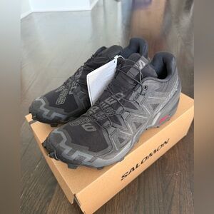 Salomon Women's Black Speedcross 6 Trail Running Shoes ; Brand new with tags